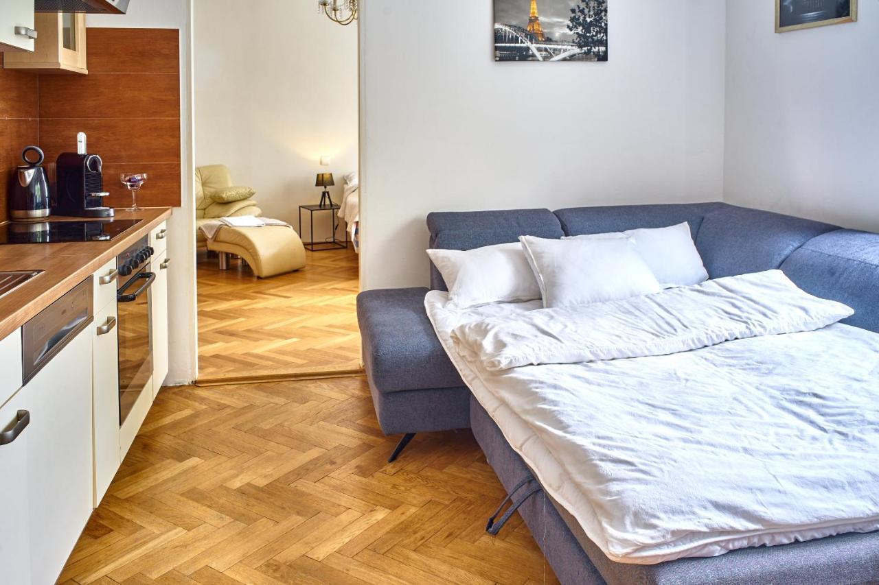Apartman III Praha - Centrum ภายนอก รูปภาพ