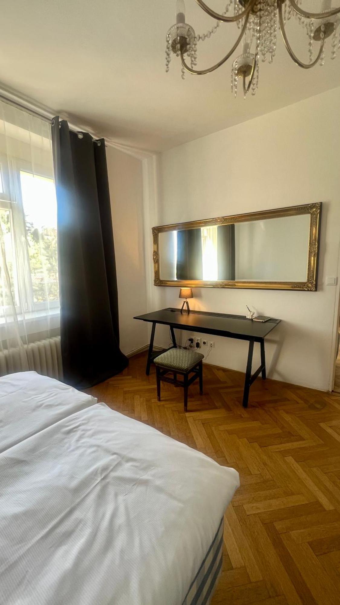 Apartman III Praha - Centrum ภายนอก รูปภาพ